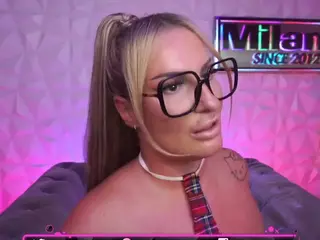 TamaraMilano's Live Sex Cam Show