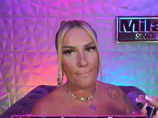TamaraMilano's Live Sex Cam Show