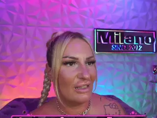 TamaraMilano's Live Sex Cam Show