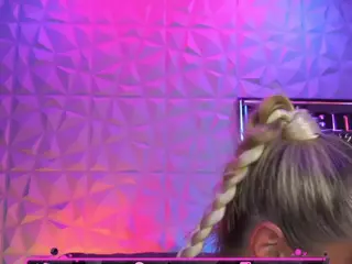 TamaraMilano's Live Sex Cam Show