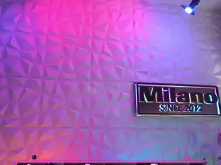 TamaraMilano's Live Sex Cam Show