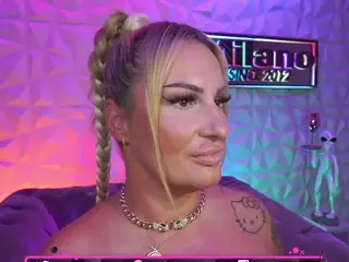 TamaraMilano's Live Sex Cam Show