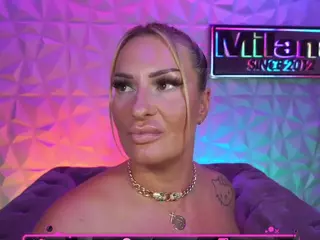 TamaraMilano's Live Sex Cam Show