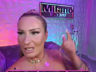 TamaraMilano's Live Sex Cam Show