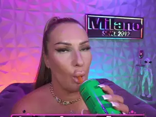 TamaraMilano's Live Sex Cam Show