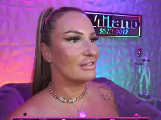 TamaraMilano's Live Sex Cam Show