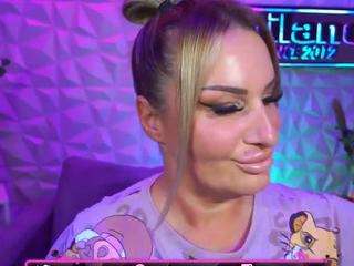Live cam show with TamaraMilano
