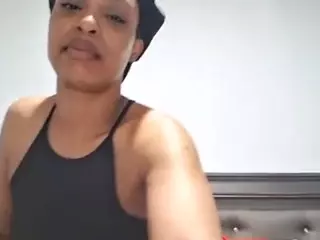 iamcaramelbunni's Live Sex Cam Show