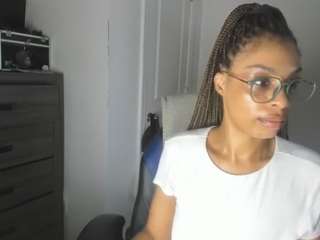 Melaashara's Live Sex Cam Show