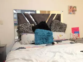 alizehorny's Live Sex Cam Show