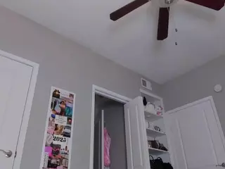 Kloewandan's Live Sex Cam Show