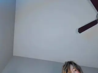 Kloewandan's Live Sex Cam Show
