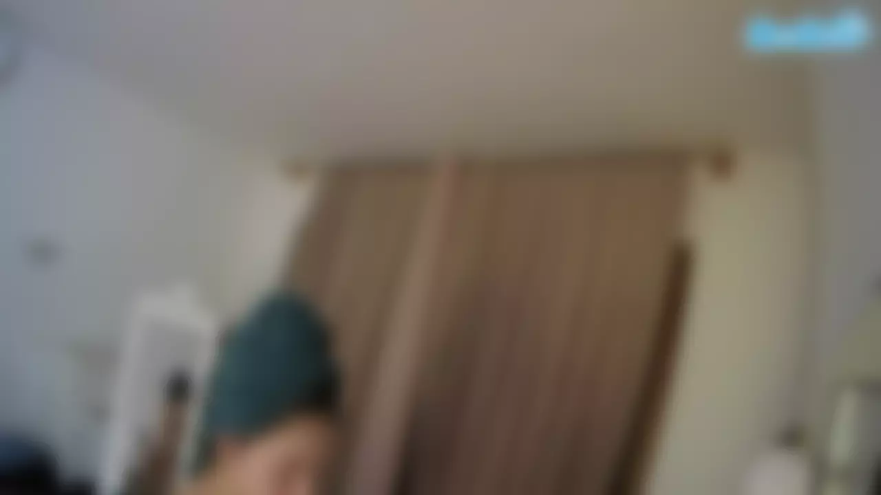 Julmodels Bedroom-E3's Live Sex Cam Show