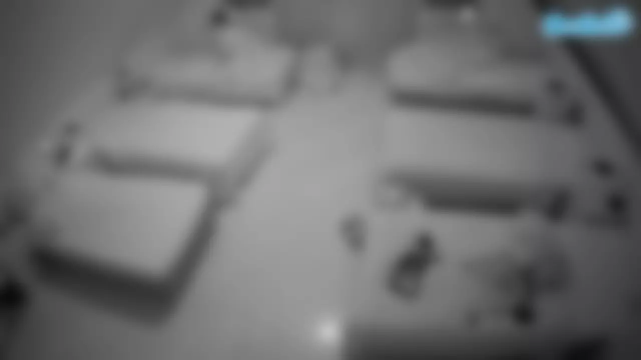 Julmodels Bedroom-D6's Live Sex Cam Show