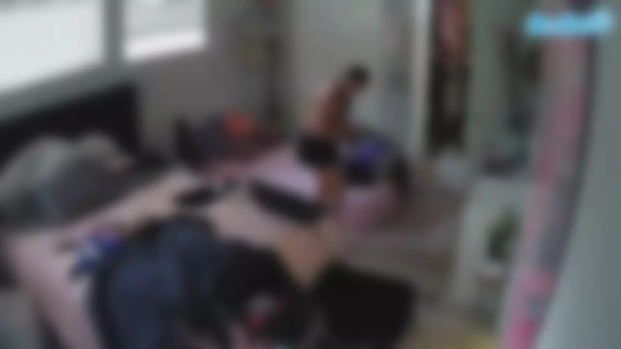 voyeurcam house charleys room's Live Sex Cam Show