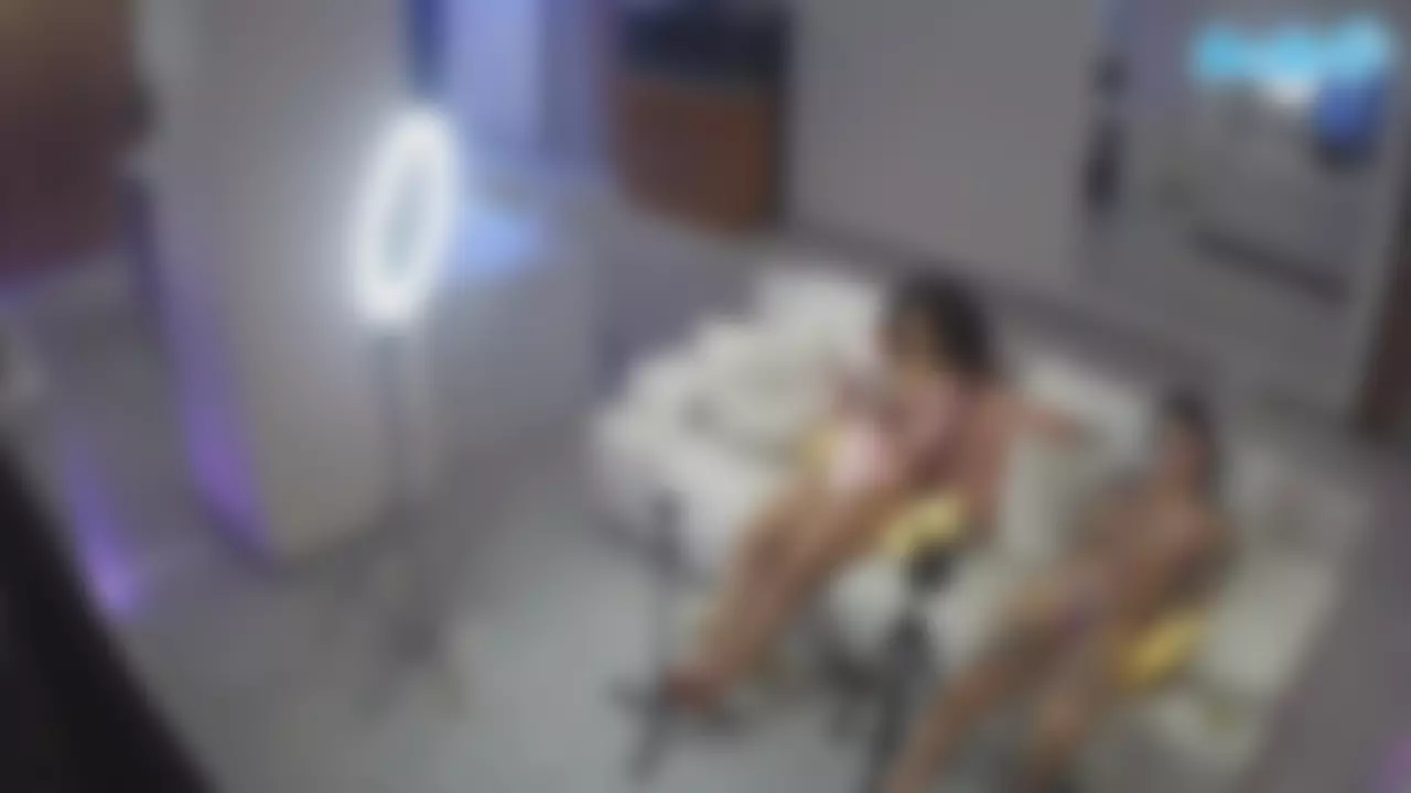 Casa Salsa Parlor's Live Sex Cam Show