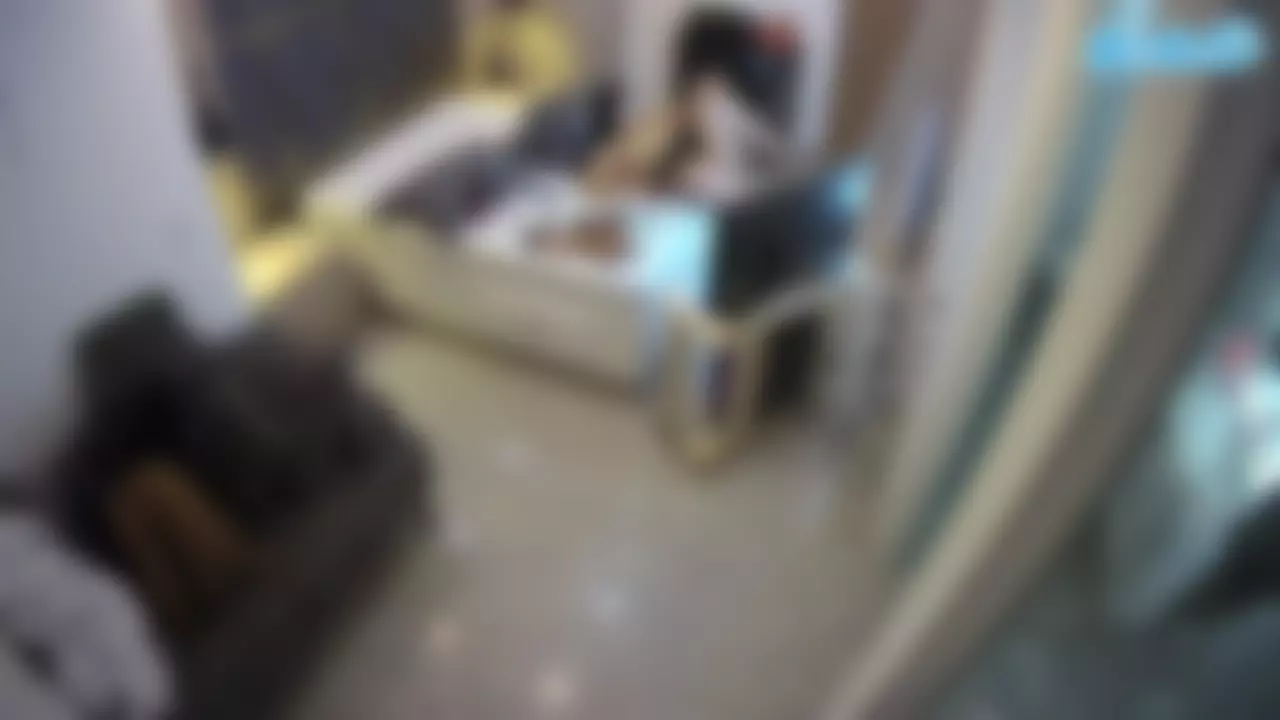 voyeurcam casa salsa bedroom 11's Live Sex Cam Show