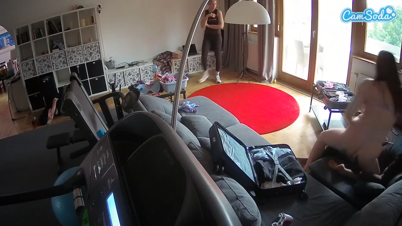 Julmodels Living-4 Nude on Cam