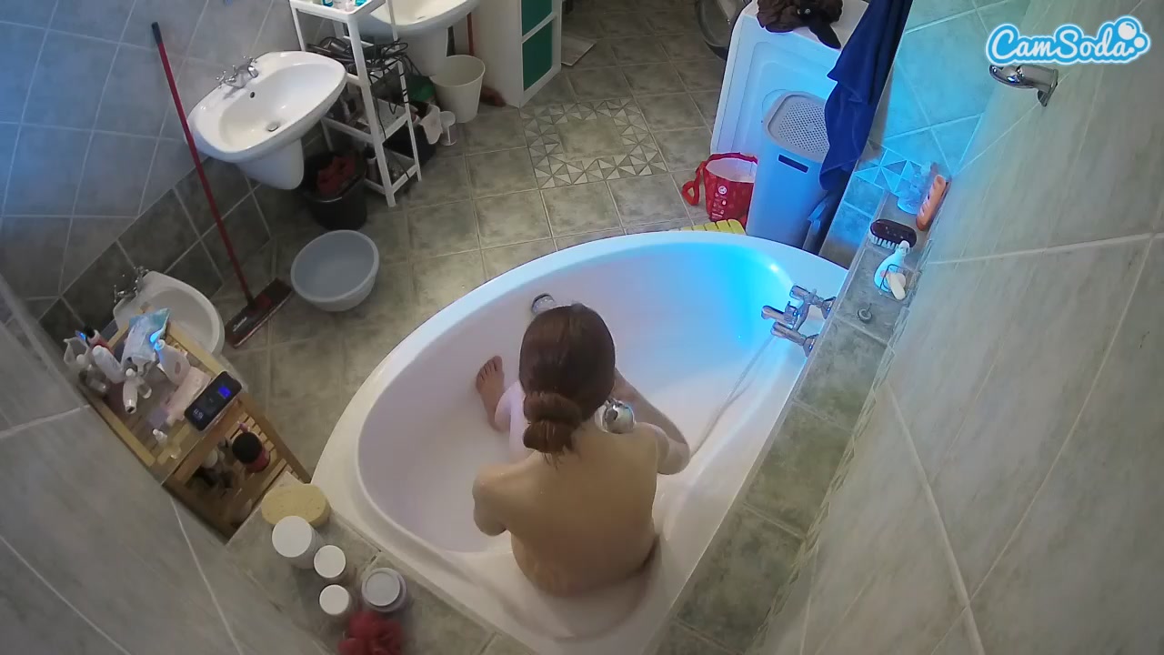 Julmodels Bathroom 1st Floor-1 Nude on Cam