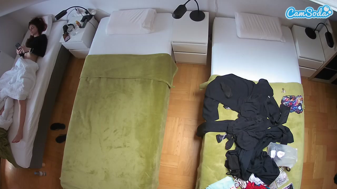 Julmodels Bedroom-D5 Nude on Cam