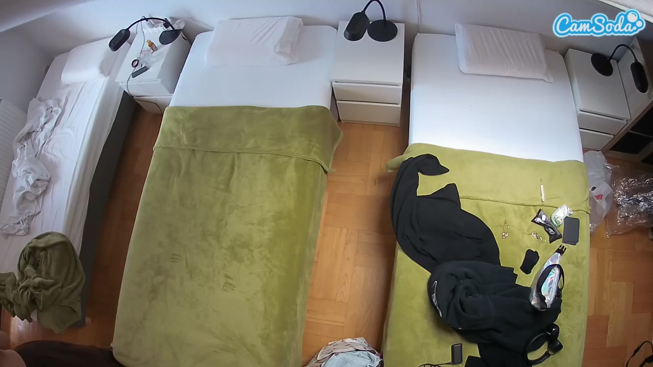 Julmodels Bedroom-D5 Nude on Cam