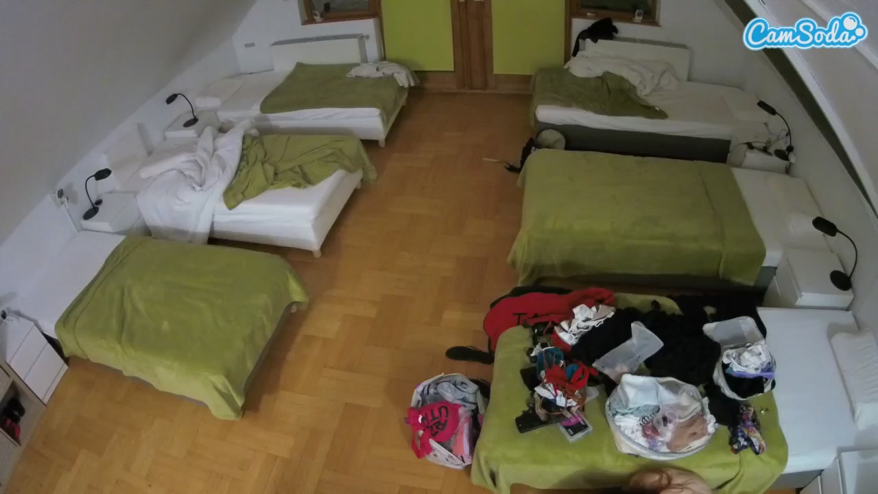 Julmodels Bedroom-D6 Nude on Cam