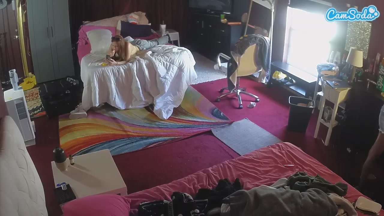 Sexy Girls Room Nude on Cam