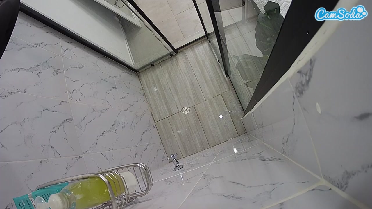 voyeurcam jb shower 2 Nude on Cam