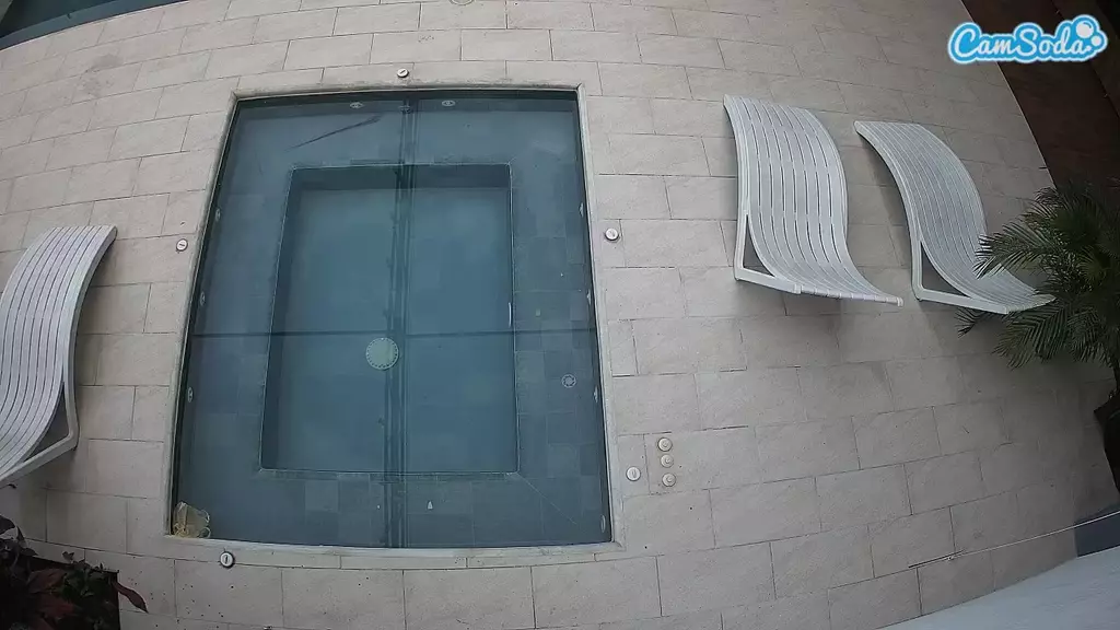 voyeurcam casa salsa hottub view live cam