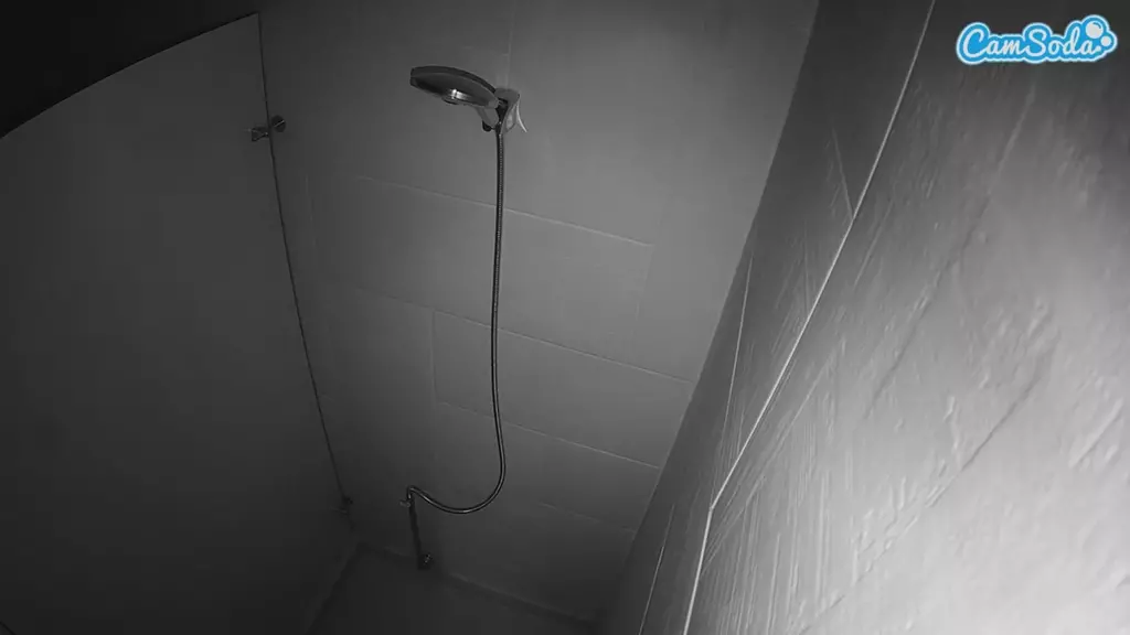 JBTV Shower - VoyeurCam live cam
