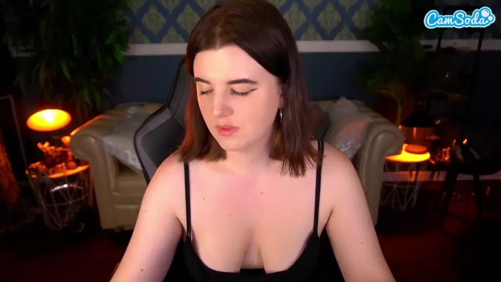 KristiFoxy live cam