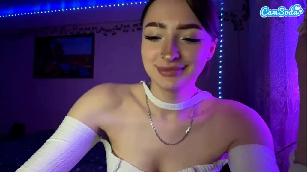 ChasidyContorno live cam