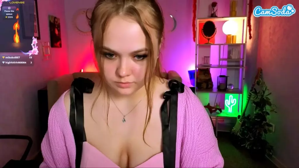 aria-vossie live cam