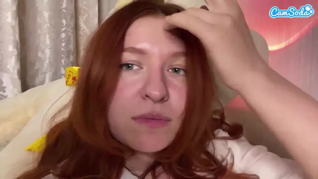 RubyMoutray live cam