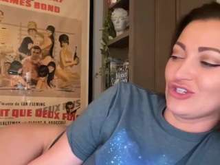 Live webcam model danidaniels on Soda Cams