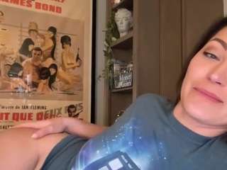 Live webcam model danidaniels on Soda Cams