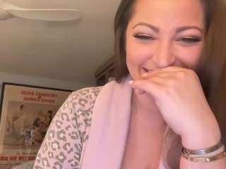 danidaniels Live Webcam on CamSoda