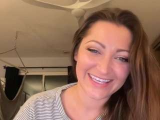 danidaniels Live Webcam on CamSoda