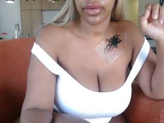 Katt-leya live sex chat