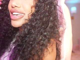 katt-leya Live Webcam on CamSoda