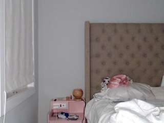 katt-leya Live Webcam on CamSoda
