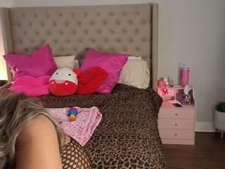  katt-leya chat room