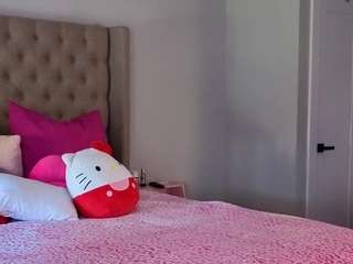 katt-leya Live Webcam on CamSoda