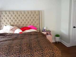  katt-leya chat room