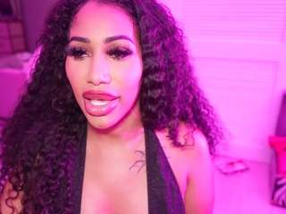 katt-leya Live Webcam on CamSoda