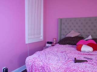 katt-leya Live Webcam on CamSoda