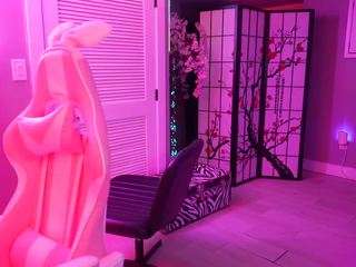 katt-leya Live Webcam on CamSoda