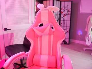 katt-leya Live Webcam on CamSoda