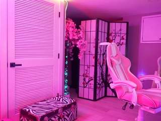 katt-leya Live Webcam on CamSoda