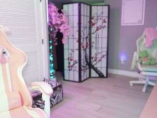 Live webcam model katt-leya on Soda Cams